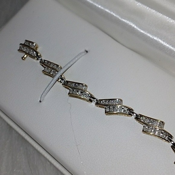 VINTAGE 10K Gold Diamonds Bracelet Tennis Bracelet Stamped JAFA - Picture 7 of 13